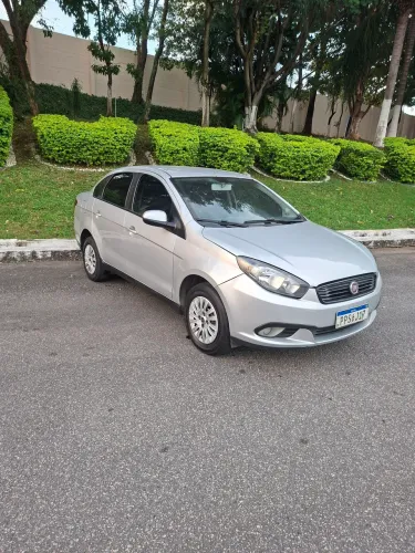 Fiat Grand Siena Attractive 1.0 Flex 8V 4P 2018