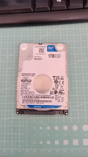 HD Western digital 1TB WD10SPZX SATAIII 5400rpm