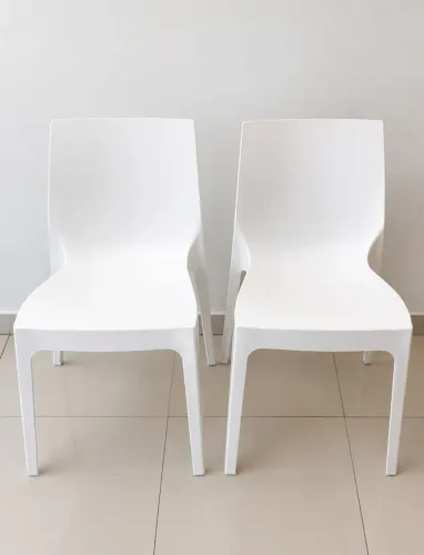 Cadeira Tramontina Alice em Polipropileno Branco