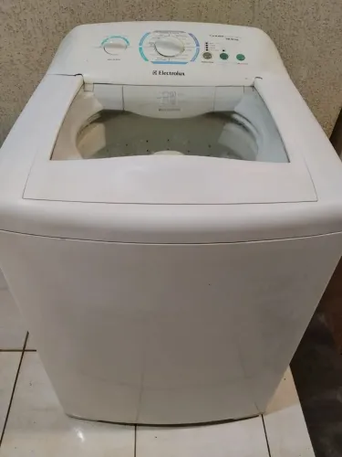 Máquina de lavar roupa Electrolux 12 kilos