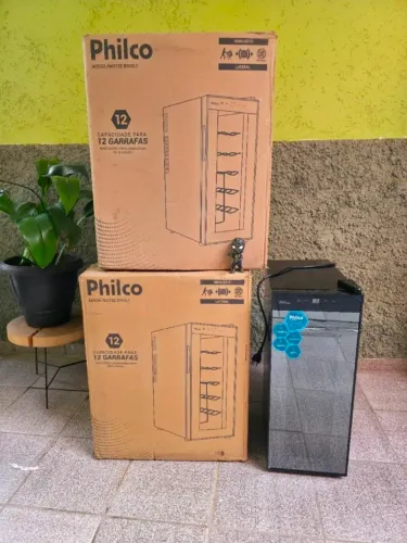 Adega Philco PAD12 Display Digital 12 Garrafas Bivol