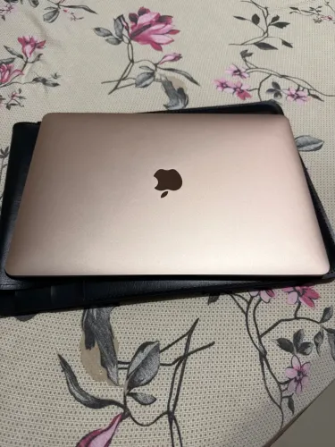 MacBook M1 8gb