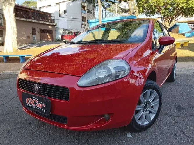 Fiat Punto HLX 1.8 Flex 8V 5P 2010