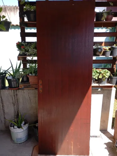 porta de madeira quarto 70 x 204