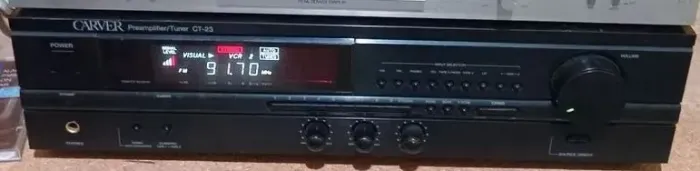 PRÉ AMPLIFICADOR / TUNER CARVER CT-23. ÓTIMO ESTADO. 120 VOLTS. USA.