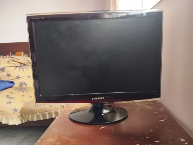 MONITOR / TV 22 POLEGADAS SAMSUNG PARA CONSOLES / PC / TV