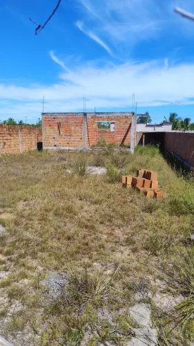 Terreno com casa em construção pra venda em barra de Jacuípe Camaçari