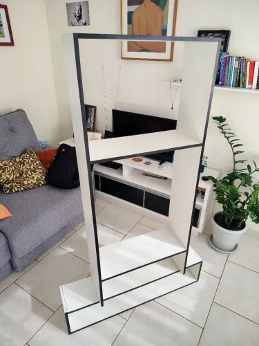 Estante com base desmontável