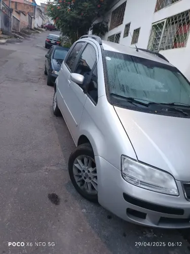 Fiat Idea ELX 1.8 MPI Flex 8V 5P 2010