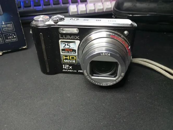 Kit Camera Lumix TZ7 