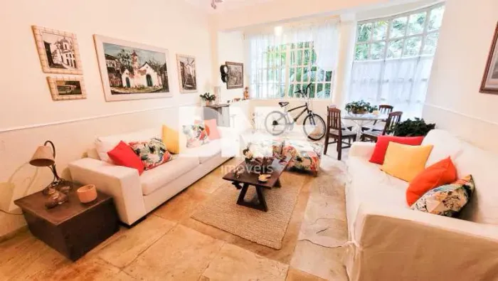 Apartamento - Térreo / Residencial / Jardim Botânico