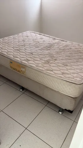 Cama Box Casal + Capa Impermeável 