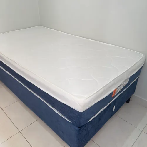 Vendo cama box solteirão