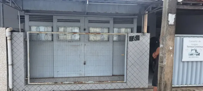 Banca de revista tamanho 3,5 x 2,5 m whatsaap *(valdir)