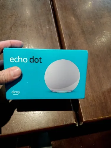 Echo dos na caixa lacrada.