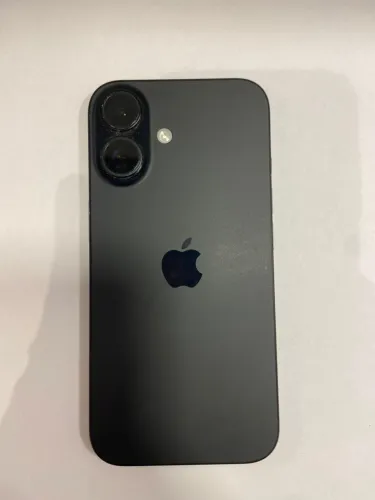 Vendo IPhone 16 128gb 100% da bateria