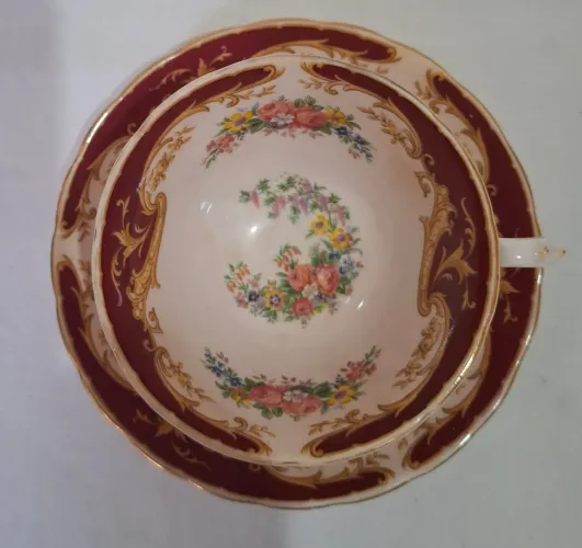 CHÁVENA PORCELANA INGLESA 
