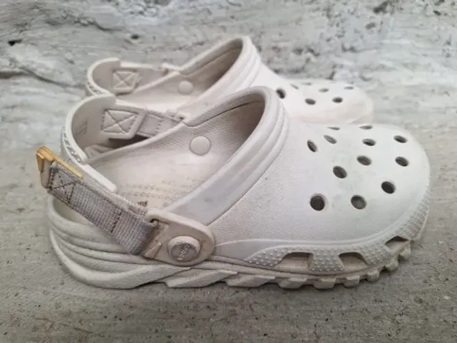 Crocs infantil 32br
