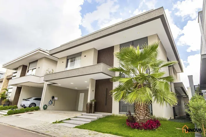Sobrado em Condominio Fechado para venda - Uberaba