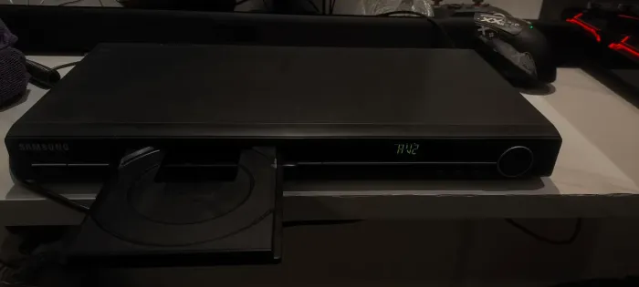 Gravador de vídeo Samsung R130