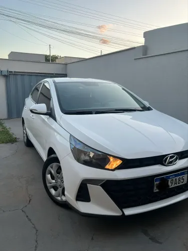 Hyundai HB20S Comfort Plus 1.0 Flex 12V Mec. 2025