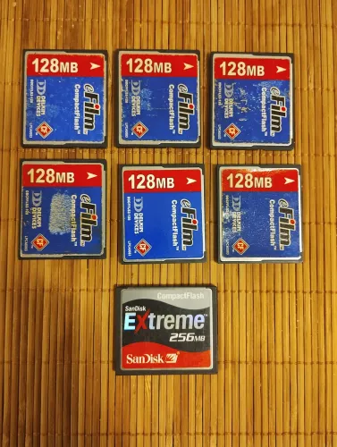 Cartões compact flash CF