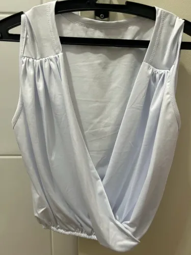 Blusas femininas NOVAS