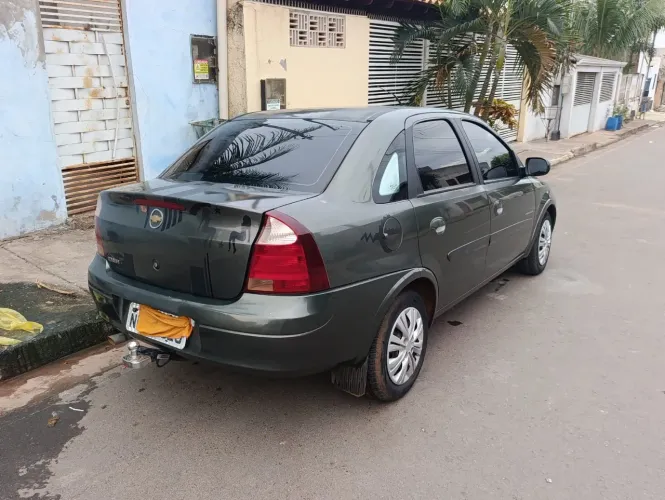 Chevrolet Corsa Sed. Premium 1.4 8V Econoflex 4P 2011