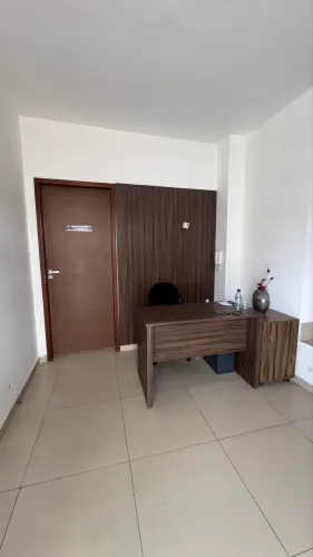 Sala comercial Av Jaguarari 