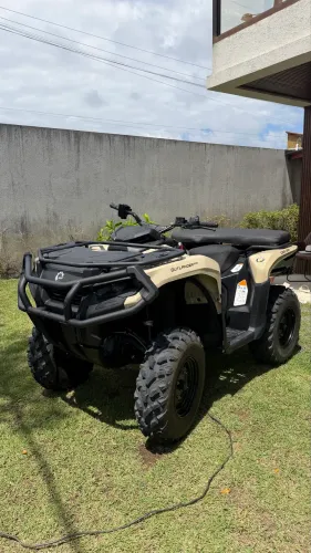 Quadriciclo Outlander Pro Hd 2026