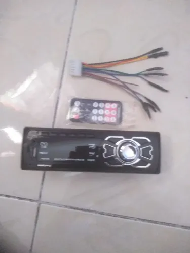 Rádio automotivo usado