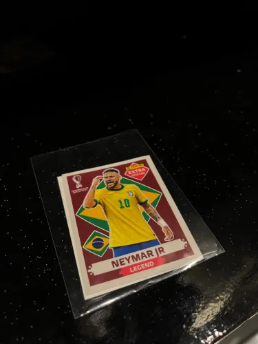 NEYMAR Legend 2022 Bordô em perfeito estado