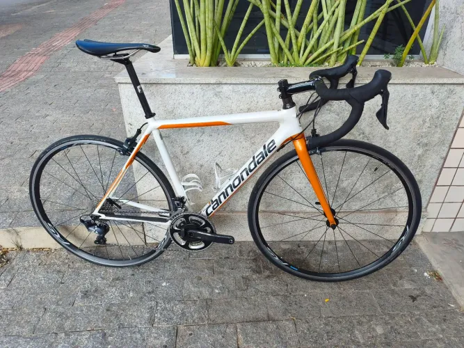 Cannondale super six evo,Tam 50,,Ultegra de 22 vel