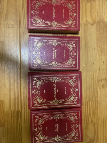 TROCO - Livros coleção Os Imortais da Literatura Universal 4 volumes 