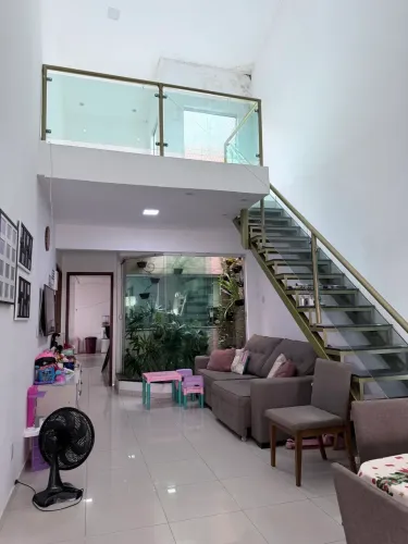 Jardim Espanha casa com energia solar