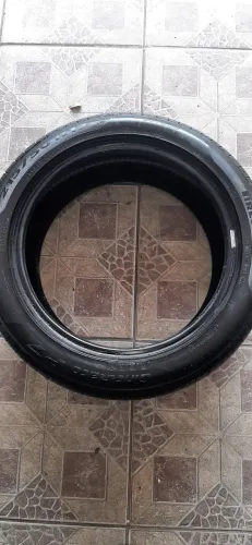 Pneu Pirelli aro 17