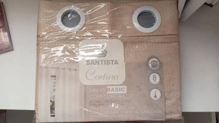 Cortina com corta luz