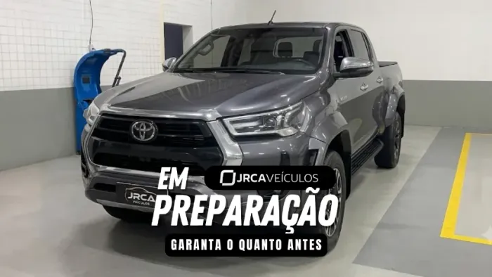 Toyota Hilux CD SRX Plus 4X4 2.8 TDI Die. Aut. 2025