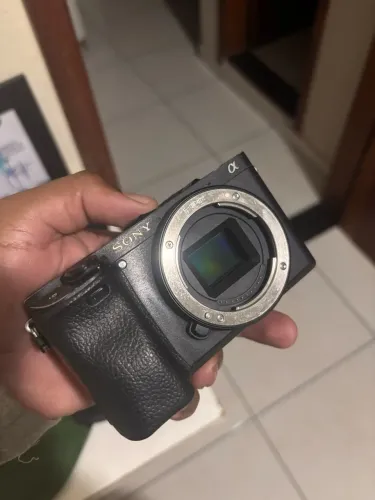Sony A6400