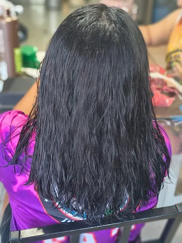Aurora |Realce Sua Beleza com um Liso Impecável!