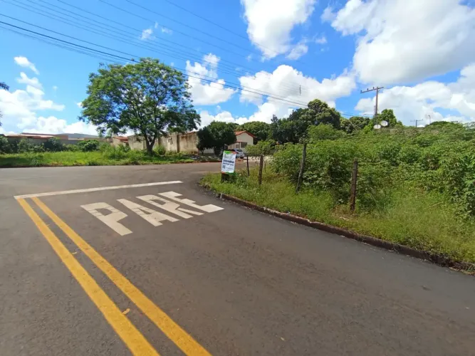 Area com 5 lotes,1815m²,ao lado hospital municipal Pires do Rio