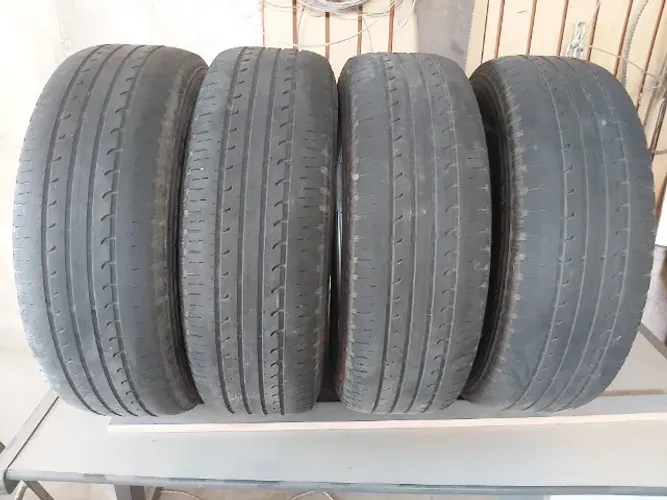 4 pneus 205/65 R16 Good Year Meia Vida Ler Anúncio!