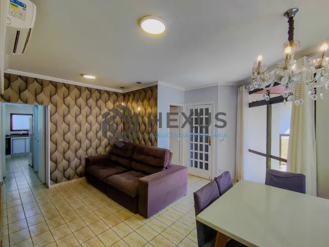 Apartamento com varanda e lazer a uma quadra da Praia das Asturias, Guaruja
