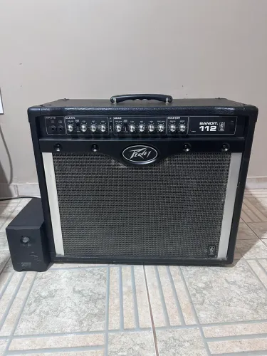 Amplificador de guitarra Peavey Bandit 112