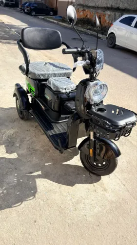 Triciclo Elétrico