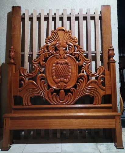 Cama de Madeira Casal
