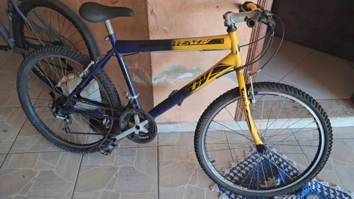 Bicicleta aro 26 só pegar e andar