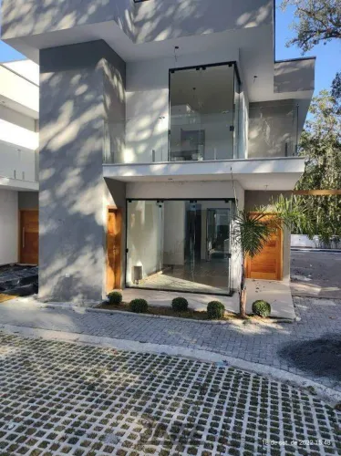 Casa em Condomínio à Venda - Maresias, São Sebastião - 167m2 - 3 suítes