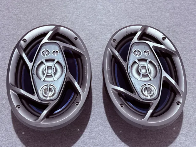 6x9 pioneer TS A6990S