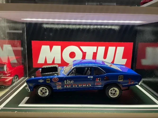 Miniatura 1.18 Chevy nova arrancada corrida drag ertl 